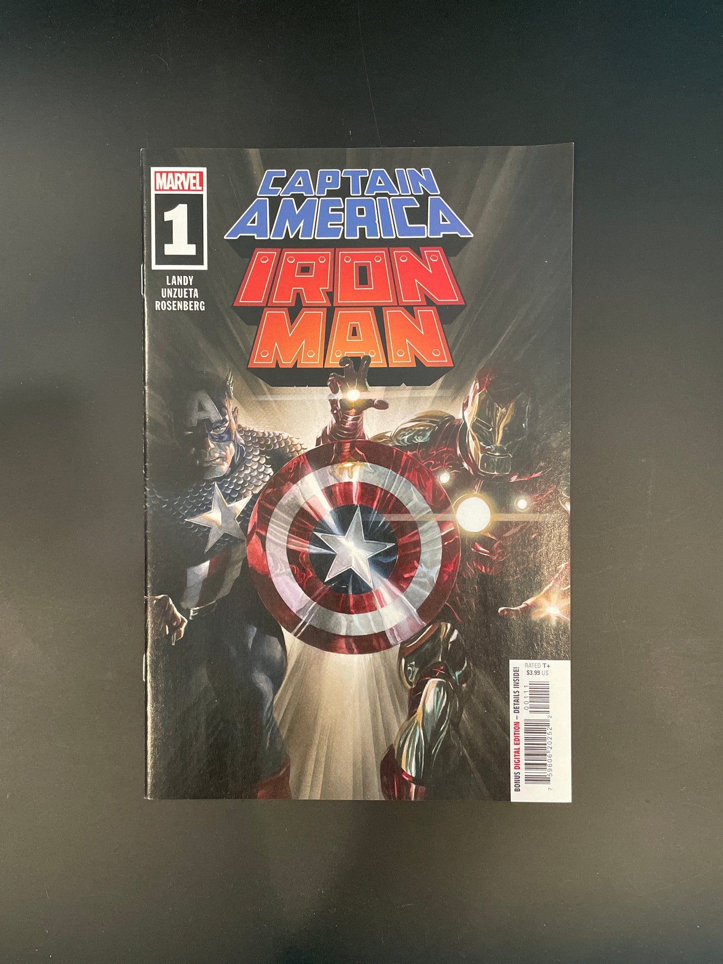 Captain America / Iron Man #1